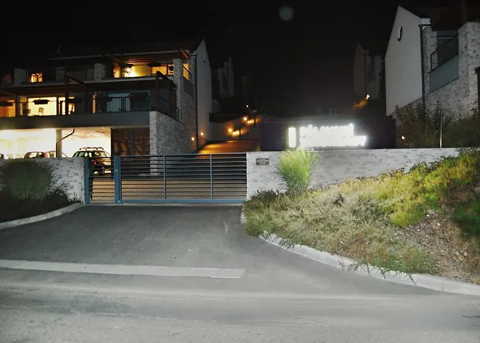 Pálava - 4 * Pavlov
